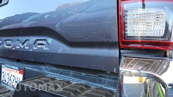 2023 Toyota Tacoma SR5 Crew Cab Medium Bed - miniatura 31