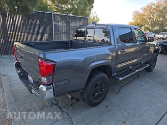 2023 Toyota Tacoma SR5 Crew Cab Medium Bed - miniatura 4