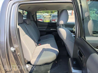 2023 Toyota Tacoma SR5 Crew Cab Medium Bed - miniatura 16