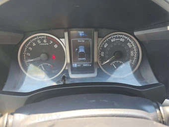 2023 Toyota Tacoma SR5 Crew Cab Medium Bed - miniatura 9