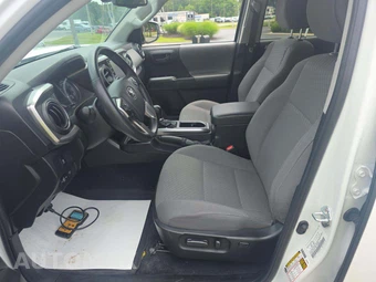 2023 Toyota Tacoma SR5 Crew Cab Medium Bed - miniatura 6