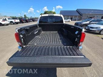 2023 Toyota Tacoma SR5 Crew Cab Medium Bed - miniatura 14