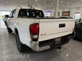 2023 Toyota Tacoma SR5 Crew Cab Medium Bed - miniatura 3