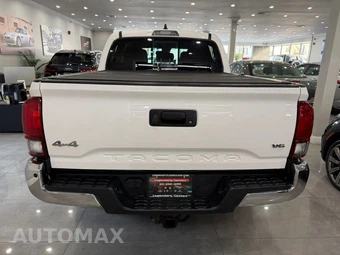 2023 Toyota Tacoma SR5 Crew Cab Medium Bed - miniatura 4