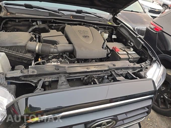 2023 Toyota Tacoma SR5 Crew Cab Medium Bed - miniatura 15