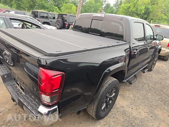 2023 Toyota Tacoma SR5 Crew Cab Medium Bed - miniatura 4