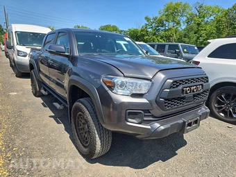 2023 Toyota Tacoma Trail Edition Crew Cab Medium Bed - miniatura 3