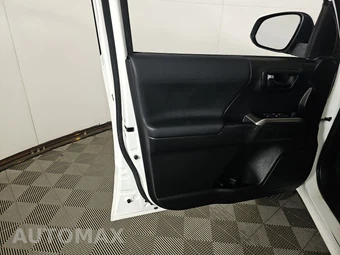 2023 Toyota Tacoma Trail Edition Crew Cab Medium Bed - miniatura 9