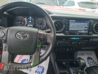 2023 Toyota Tacoma TRD Off-Road Crew Cab Long Bed - miniatura 32