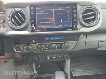 2023 Toyota Tacoma TRD Off-Road Crew Cab Medium Bed - miniatura 10
