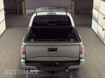 2023 Toyota Tacoma TRD Off-Road Crew Cab Medium Bed - miniatura 5