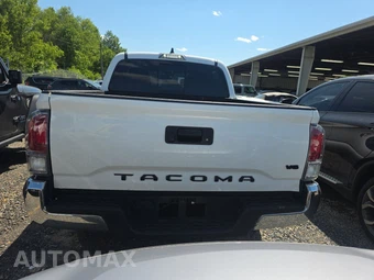 2023 Toyota Tacoma TRD Off-Road Crew Cab Medium Bed - miniatura 5