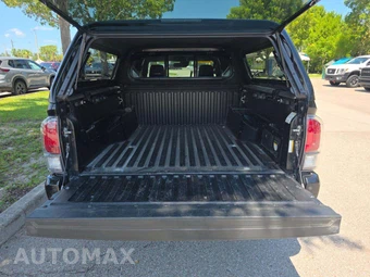 2023 Toyota Tacoma TRD Off-Road Crew Cab Medium Bed - miniatura 11