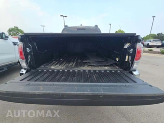 2023 Toyota Tacoma TRD Off-Road Crew Cab Medium Bed - miniatura 14