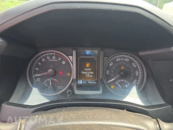 2023 Toyota Tacoma TRD Off-Road Crew Cab Medium Bed - miniatura 12