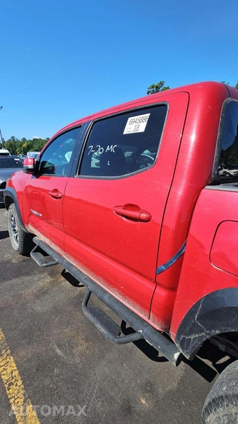 2023 Toyota Tacoma TRD Off-Road Crew Cab Medium Bed - miniatura 18