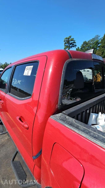 2023 Toyota Tacoma TRD Off-Road Crew Cab Medium Bed - miniatura 30