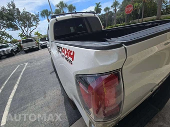 2023 Toyota Tacoma TRD Off-Road Crew Cab Medium Bed - miniatura 22