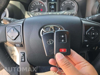 2023 Toyota Tacoma TRD Pro Crew Cab Medium Bed - miniatura 5