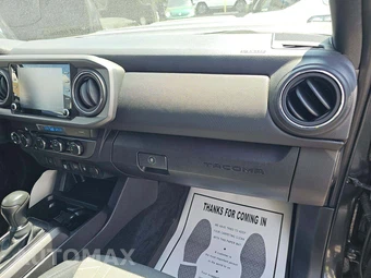 2023 Toyota Tacoma TRD Sport Crew Cab Long Bed - miniatura 18