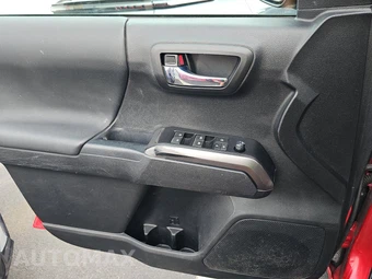 2023 Toyota Tacoma TRD Sport Crew Cab Long Bed - miniatura 9