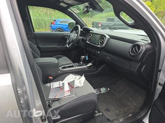 2023 Toyota Tacoma TRD Sport Crew Cab Long Bed - miniatura 8