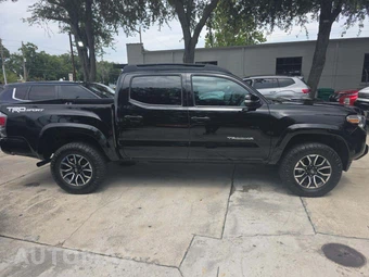 2023 Toyota Tacoma TRD Sport Crew Cab Medium Bed - miniatura 4