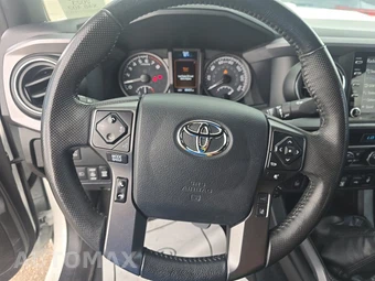 2023 Toyota Tacoma TRD Sport Crew Cab Medium Bed - miniatura 10