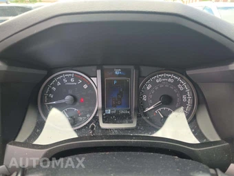 2023 Toyota Tacoma TRD Sport Crew Cab Medium Bed - miniatura 9