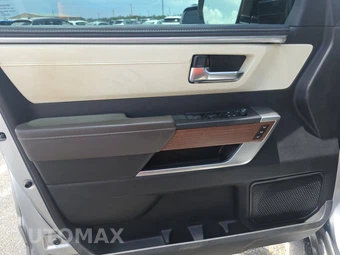 2023 Toyota Tundra 1794 Edition Crew Cab Short Bed - miniatura 9