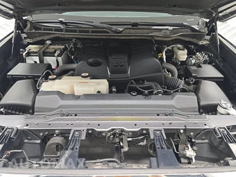 2023 Toyota Tundra 1794 Edition Crew Cab Short Bed - miniatura 15