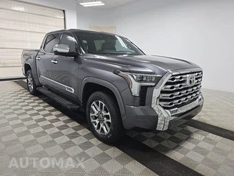 2023 Toyota Tundra 1794 Edition Crew Cab Short Bed - miniatura 3