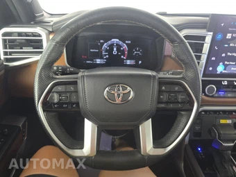 2023 Toyota Tundra 1794 Edition Crew Cab Short Bed - miniatura 10