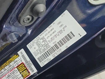 2023 Toyota Tundra Hybrid 1794 Edition Crew Cab Short Bed - miniatura 18