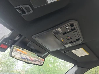 2023 Toyota Tundra Hybrid 1794 Edition Crew Cab Short Bed - miniatura 29