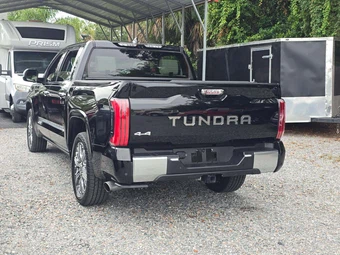 2023 Toyota Tundra Hybrid Capstone Crew Cab Short Bed - miniatura 2
