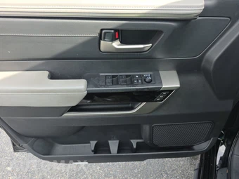 2023 Toyota Tundra Hybrid Limited Crew Cab Short Bed - miniatura 9