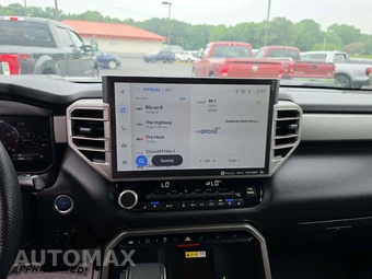 2023 Toyota Tundra Hybrid Limited Crew Cab Short Bed - miniatura 10