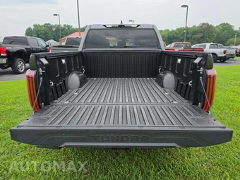 2023 Toyota Tundra Hybrid Limited Crew Cab Short Bed - miniatura 14