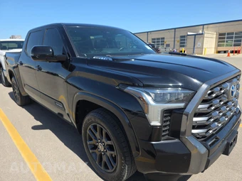 2023 Toyota Tundra Hybrid Platinum Crew Cab Short Bed - miniatura 3