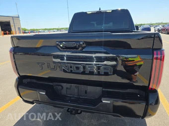 2023 Toyota Tundra Hybrid Platinum Crew Cab Short Bed - miniatura 5