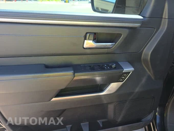 2023 Toyota Tundra Hybrid Platinum Crew Cab Short Bed - miniatura 9