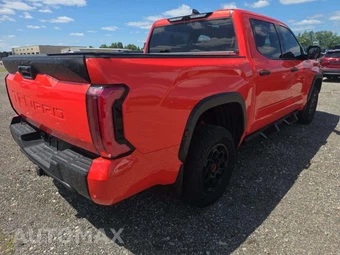 2023 Toyota Tundra Hybrid TRD Pro Crew Cab Short Bed - miniatura 3