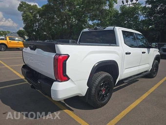 2023 Toyota Tundra Hybrid TRD Pro Crew Cab Short Bed - miniatura 3