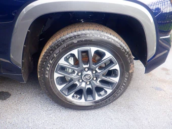 2023 Toyota Tundra Limited Crew Cab Medium Bed - miniatura 17
