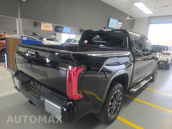 2023 Toyota Tundra Limited Crew Cab Short Bed - miniatura 4