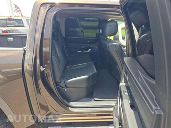 2023 Toyota Tundra Limited Crew Cab Short Bed - miniatura 16