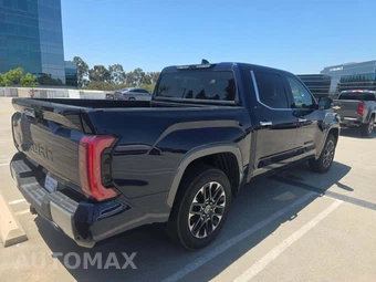 2023 Toyota Tundra Limited Crew Cab Short Bed - miniatura 3