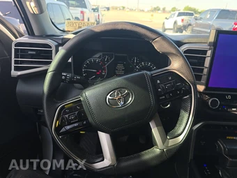 2023 Toyota Tundra Limited Crew Cab Short Bed - miniatura 10