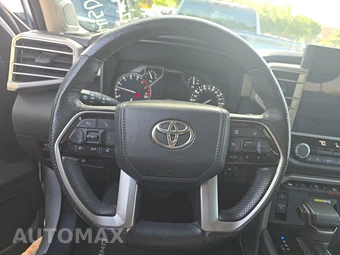 2023 Toyota Tundra Limited Crew Cab Short Bed - miniatura 10